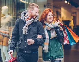 Shopping couple